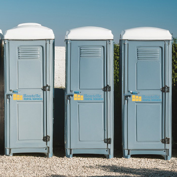 Standard Flushable Portable Toilets